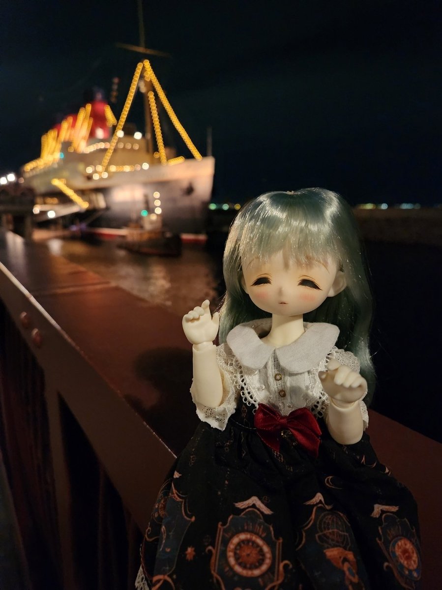 Fullmoon_0505's tweet photo. 厳選過去写真)
ドール連れてのディズニーシー！！
本当に良いよぉ～～

 #うちのこかわいい
 #PARABOCCLE
 #OBITSU22 
 #TinyFox https://t.co/4QKJFPyBov