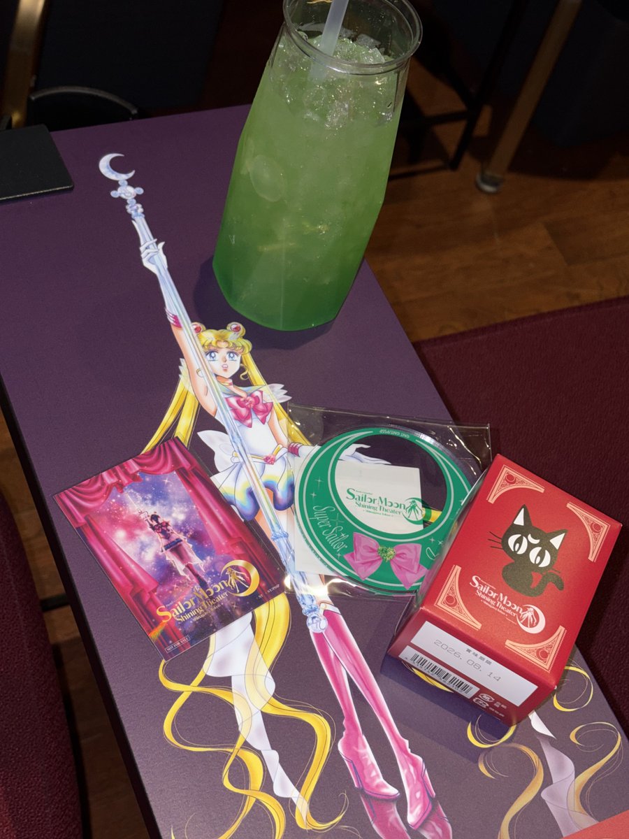 kksao2602's tweet photo. 0621 Shining Theater Shinagawa Tokyo - 美少女戦士セーラームーン

ジュピターめちゃ視線くれた💖👀
とにかくクオリティ凄い！
ディズニーで宝塚でアイドルって感じ！！
また行きたいよ〜〜
撮影可能でドリンク付きでお見送り会って豪華すぎる

#美少女戦士セーラームーン
#シャイニングシアター https://t.co/y23CsGlugh