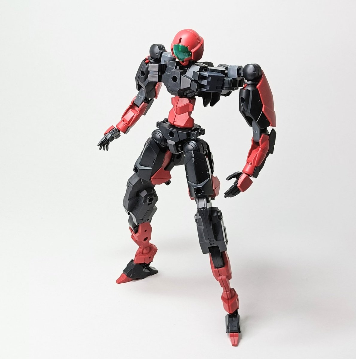 STREXE0521's tweet photo. スピナティガ 戦国×コマンド仕様

Army of THE APOCALYPSE 所属
30MLの世界に派遣されたEXM

スピナティオをベースに改修されたパワータイプ
刀を一振しただけで複数の機体を両断する
戦国とコマンド両方の特徴を併せ持つアーマーを装備し様々な戦況に対応する

 #30AA
 #30MM https://t.co/OtI04svqRV