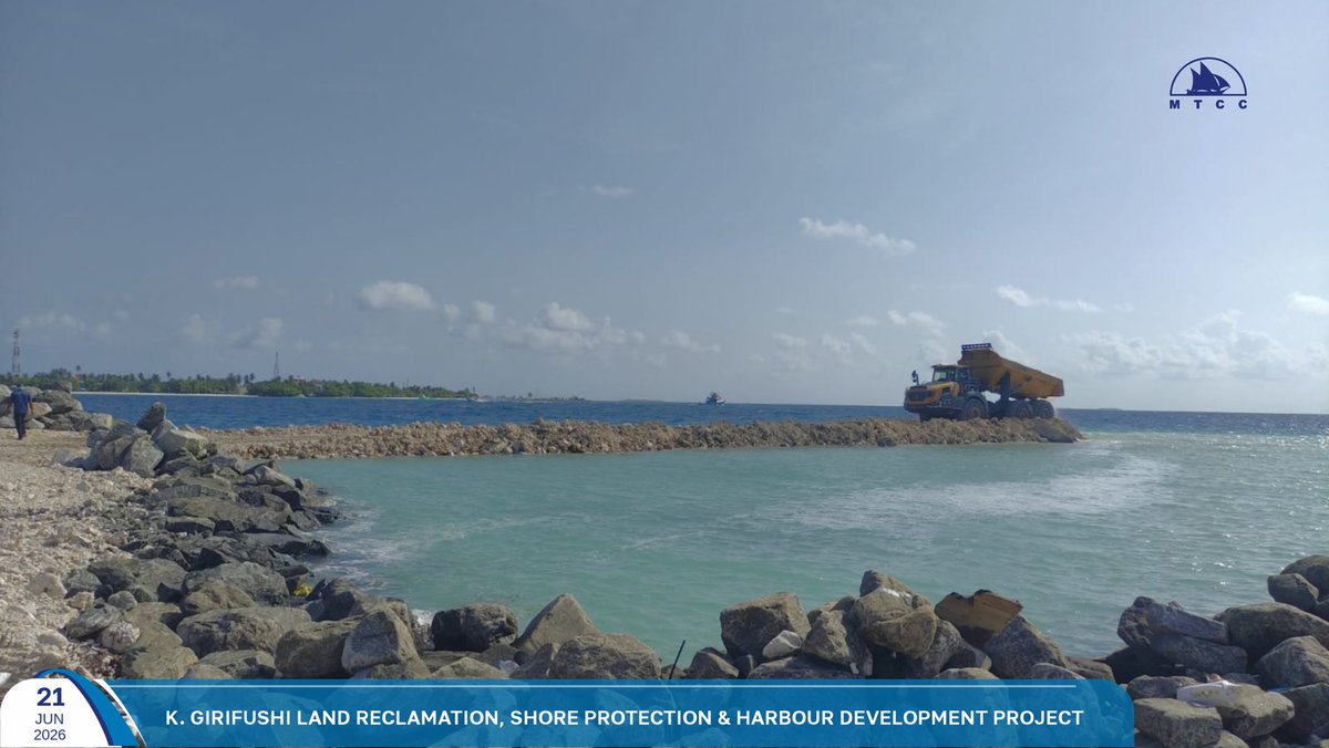 MTCCPlc's tweet photo. Project Update: K. Girifushi Land Reclamation, Shore Protection and Harbour Upgrade Works
Sandbund works are currently ongoing at the project site.
Follow more updates at: https://t.co/SfVAzkW2pp
#MTCCProjects #TeamMTCC #RayyithungeKunfuni #GaumuBinaakurumugaaMTCC https://t.co/8YEkoxXzyW