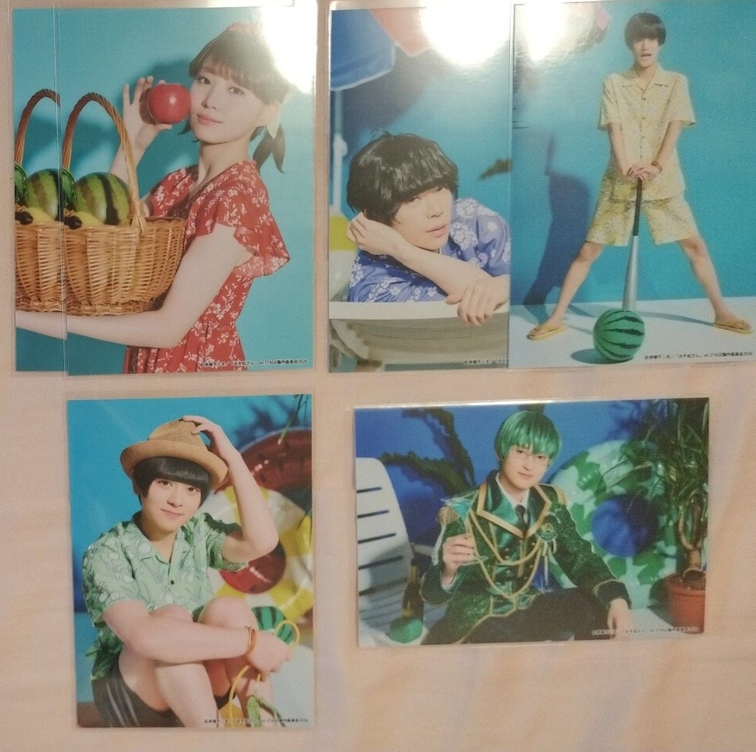 ScoTea2529's tweet photo. @0
舞台 おそ松さん 松ステ 交換 ブロマイド クリアカード 入場特典 購入特典

【譲】画像のもの（六つ子：カラ松、十四松　F6：おそ松、チョロ松　トト子）

【求】購入特典以外のF6一松。

入場特典以外異種交換〇です🙇‍♀️
京都、大阪にて手渡し、Yフリマ交換（リプにリンクあります）。
郵送も検討 https://t.co/X2gBg7fIpR