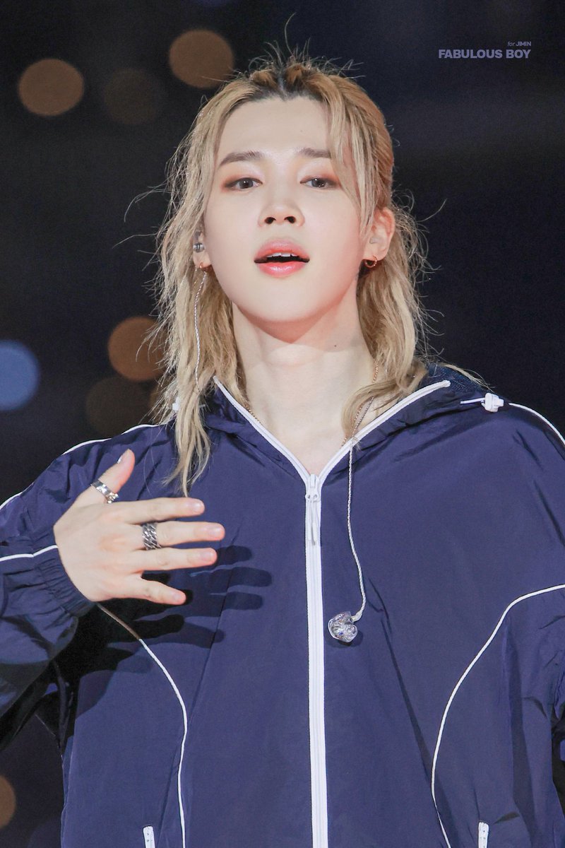 FABULOUSBOY_JM's tweet photo. 260613 BTS WORLD TOUR ARIRANG IN BUSAN

박지민 너무 좋아(⸝⸝o̴̶̷᷄‸o̴̶̷̥᷅⸝⸝)💜💛

#방탄소년단 #BTS #지민 #JIMIN #ジミン 
@BTS_twt https://t.co/bf5AiallEa