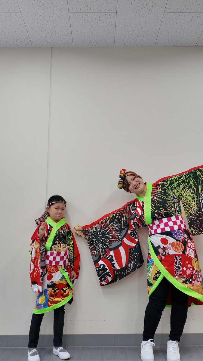 saihu_K's tweet photo. 今日は、【第41回草津市いきいきふれあい大運動会】
にて演舞させていただきました◎

最後には、観客の皆さまと一緒に『うらじゃ』を踊らせていただき、会場全体で楽しい時間を共有することができました✨

今回も、楽しく演舞できたことに感謝して
おおきに〜✋”

#滋賀県  #よさこい #イベント情報 https://t.co/WAXWAwit6h