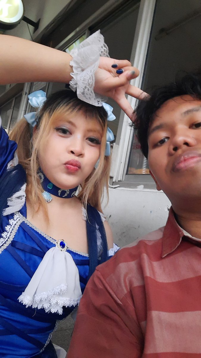 fikrijos399's tweet photo. otsu rissa @Rissa_deBleu @KuremachiSukses https://t.co/TRBG4cqLj3