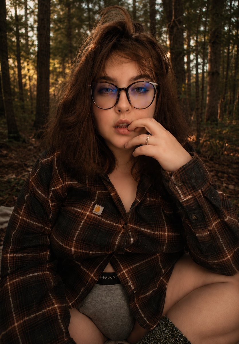 brinicken's tweet photo. Would you follow me into the woods? https://t.co/w28cbzolsS