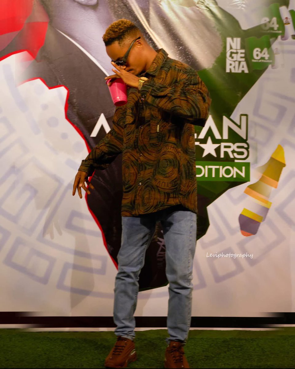 360kaiser_'s tweet photo. Happy World Music Day🎙️ 

To Me &amp; Every Other Celebs Out There 🌍 
Our Consistency, Investment, Dedication, Sacrifice And Passion Towards Our Crafts Are The Future We Strive. Even Though Celebrity Life No Easy. ￼😩 #Kaiser #Music https://t.co/ZCDYQy28l4