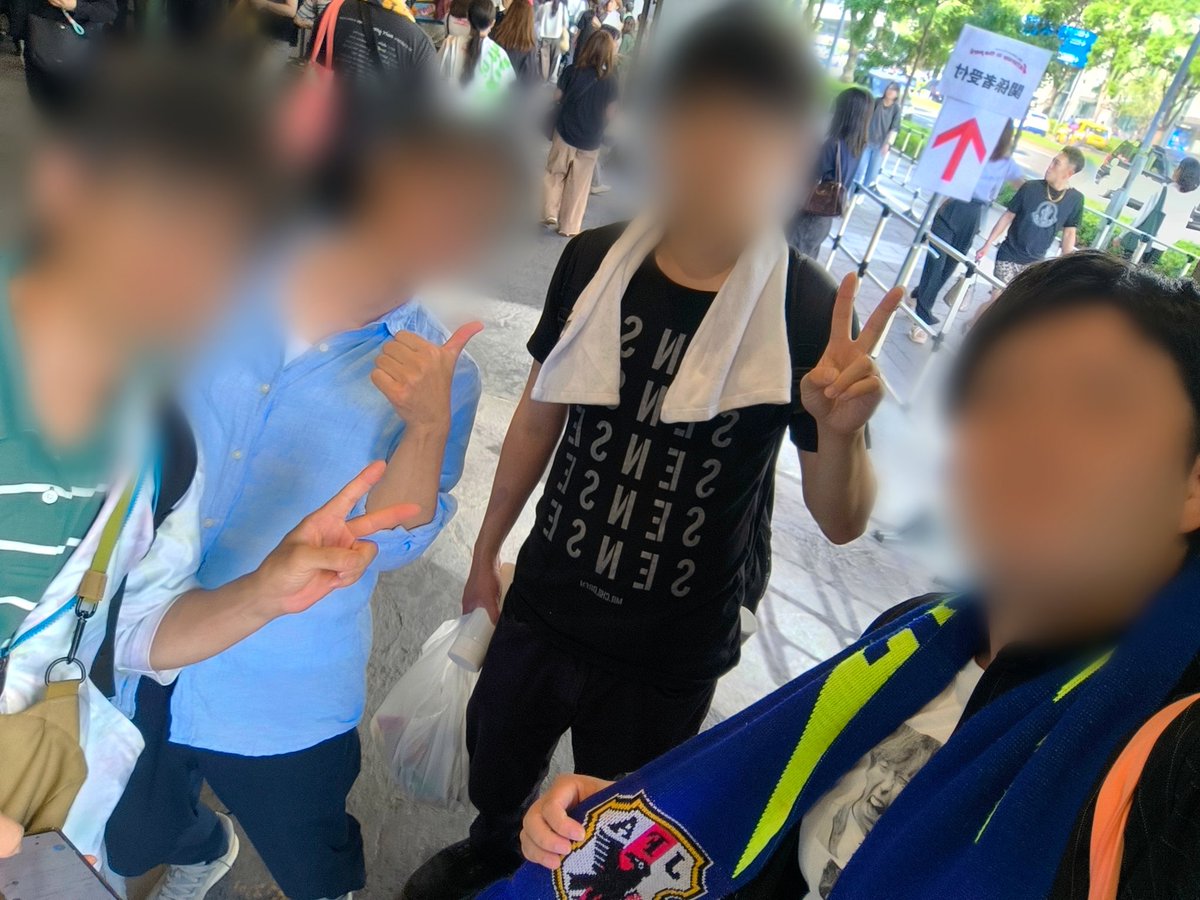 chilkun90's tweet photo. 2026.6.21(Sun)
Mr.Children Tour 2026
"Saturday in the park"

ぴあアリーナ終演

ついに参戦して来ましたー！

終始感動と衝撃で度肝を抜かれたし、聴きたかった曲もたくさんで、幸せでいっぱいの時間でした

もう言葉が出ない…
感無量です

いつか！いつか！
Mr.Childrenを息子に観せてあげたい https://t.co/61lsdU9eTH