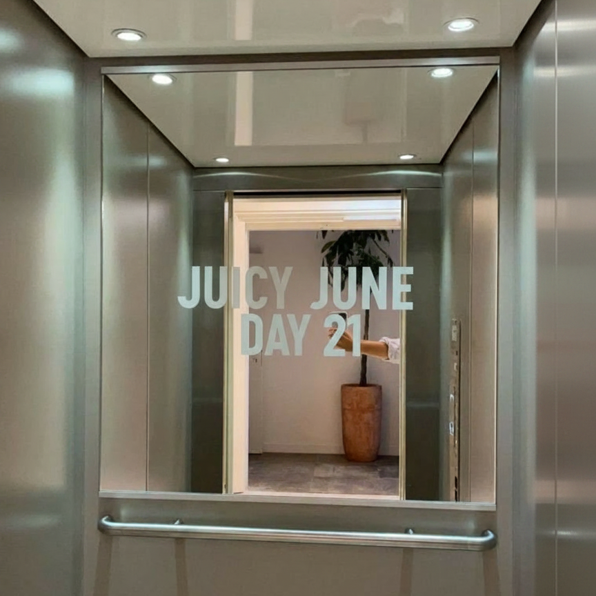 ROSHTEINS's tweet photo. 🔴 LIVE https://t.co/ZtnMGr5Dmr

JUICY JUNE DAY 21

• 10+ HOUR STREAM
• BONUS HUNT
• SLOTOPOLY
• CHAT RAFFLES
• GIVEAWAYS
• CODE DROPS
• DAILY X RAFFLE: COMMENT STAKE USERNAME
• DAILY WORLD CUP CASH LEADERBOARD https://t.co/0W1cyrzA3Z

Join Discord https://t.co/1pHP5EymFV https://t.co/OVNCmyalzR