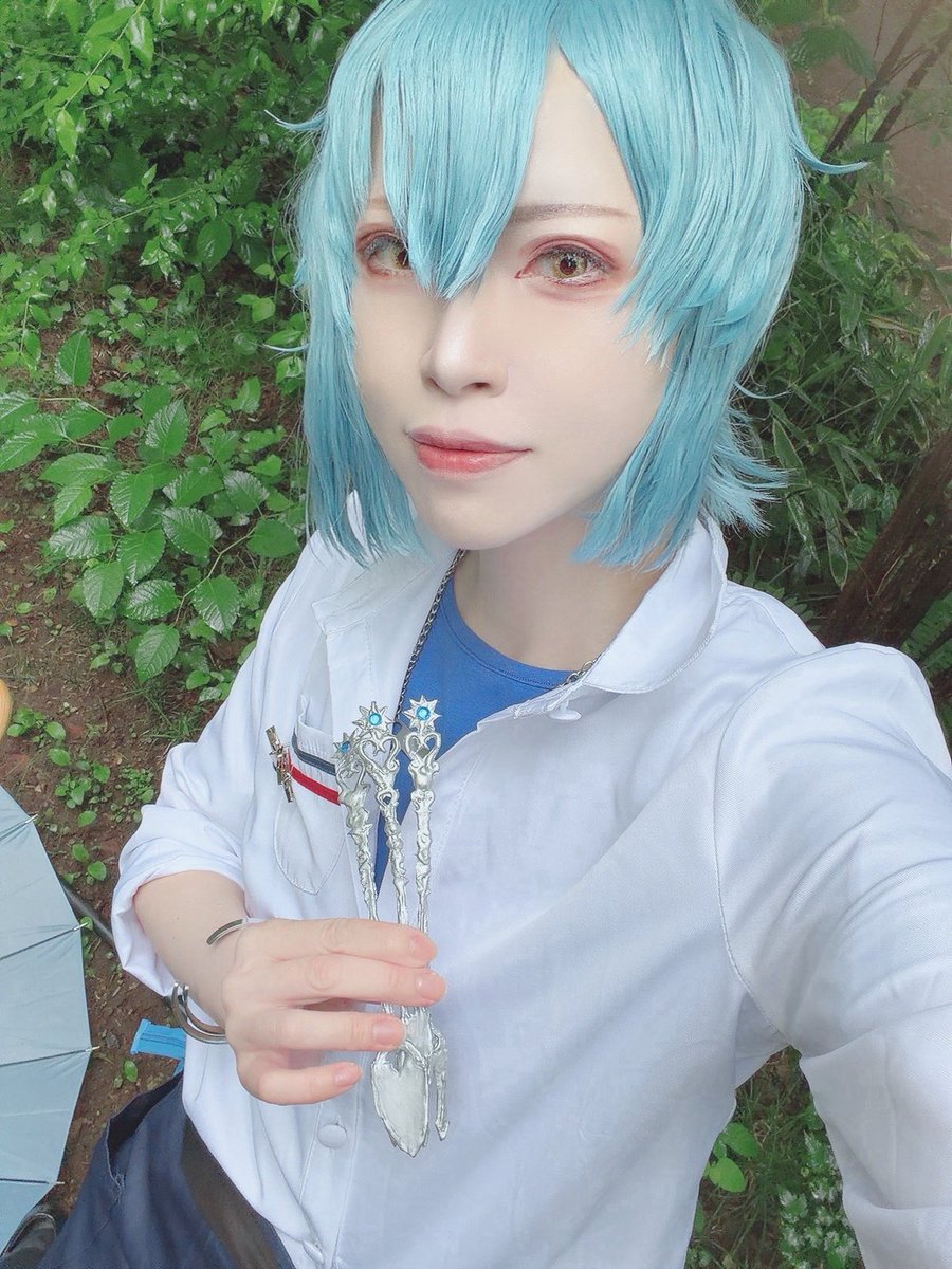 kurotamaxxx's tweet photo. ［cosplay］昨日と今日は東の国＋賢者でロケ撮影でした😍✨
私は久々にネロでした🍳
寝巻きとカトラリー作った✊二日間充実してて楽しかった〜💙
 #どしゃ降りの雨の街 https://t.co/bDikZvrc6b
