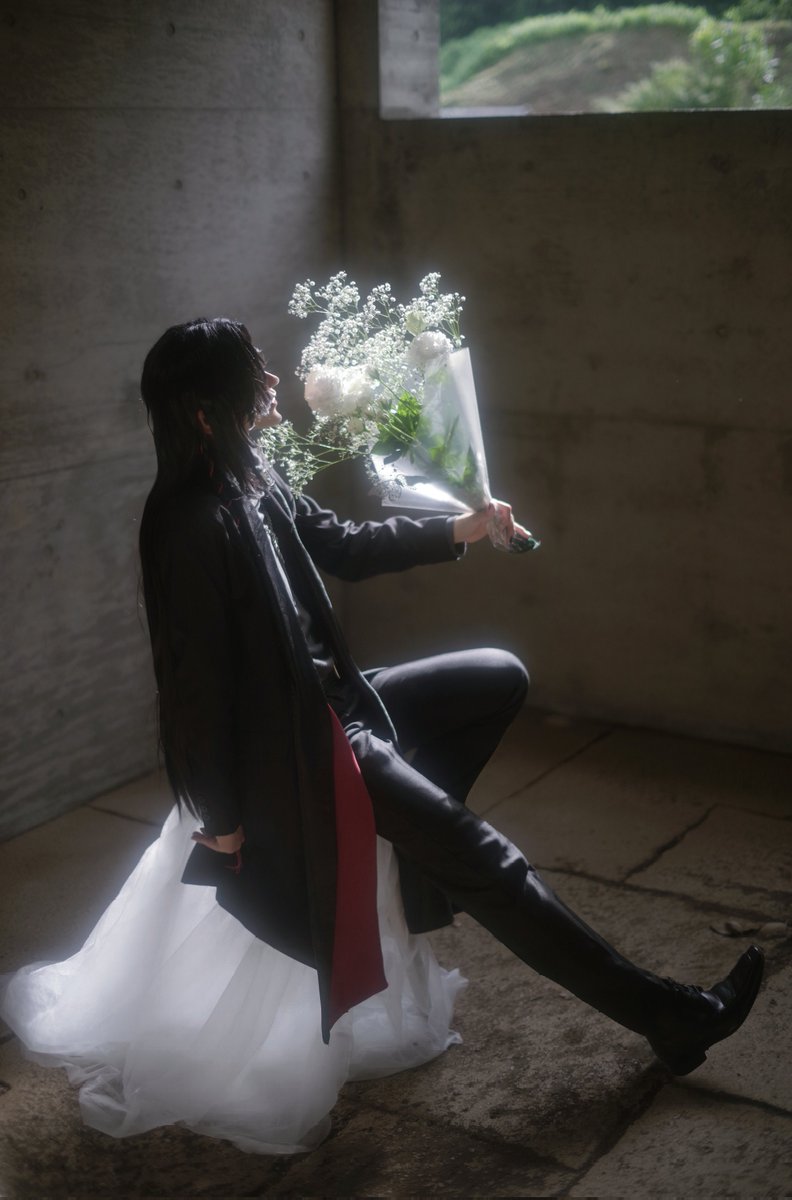 tomocha_lel2's tweet photo. TGCF / 花城

速報～～～🌸 白い生花達が輝いてキラキラだった…鬼王の嫁入り…nn 
photo @yuki_yue0401 https://t.co/YxCL8GpNWt