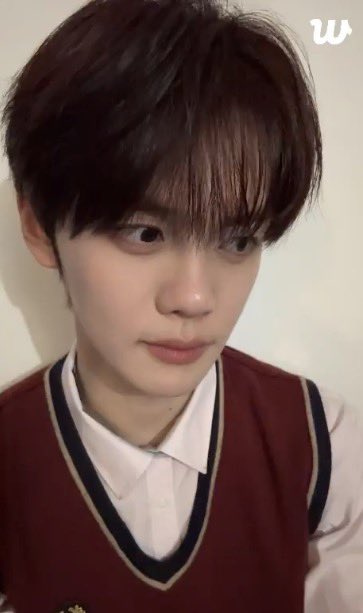 zzaaa_zzaa's tweet photo. 반햇어요 . . . . . . . https://t.co/WUwXzXGnUX