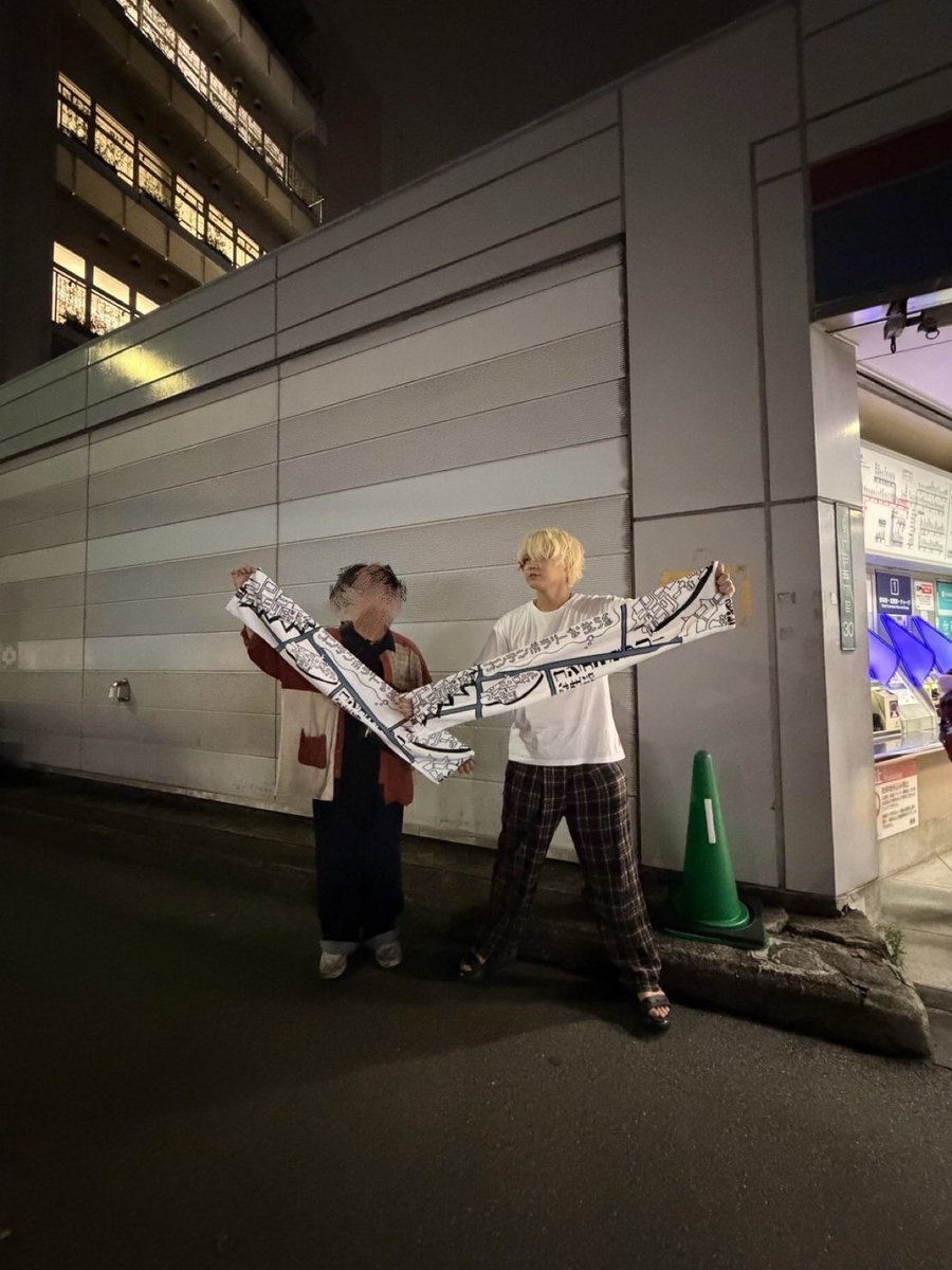 ILikeAkairo's tweet photo. コンポラを楽しみきった人間 https://t.co/Ko80nHJyaS
