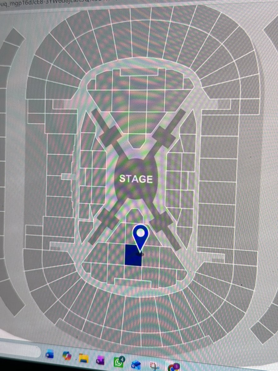 cartforkoo's tweet photo. i still can’t believe i’m seeing tannies this close 🥹 https://t.co/s07JzmPNGC