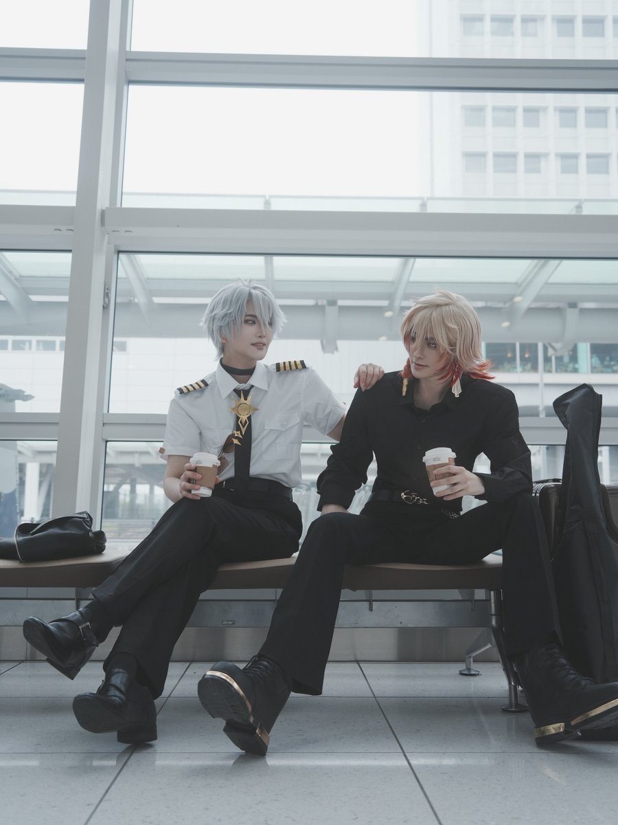 ATM0bb's tweet photo. cosplay  捏造⚠︎  #reiyers

coffee break
☀️🍷

Phainon☀️みずたま 
Mydei🍷  イツルさん@nasu_prince_126
Photo にくきゅう@verdad107 https://t.co/dax8z3CsOA
