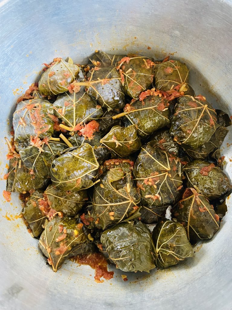 aroom__'s tweet photo. مامان خانم چه کرده🤤 https://t.co/ki6mt9g841