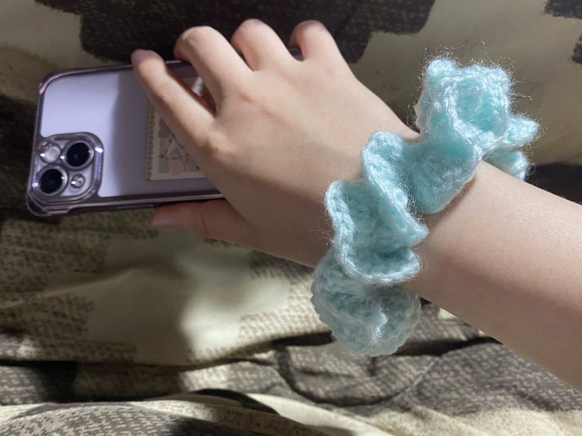 handmade_ktpn's tweet photo. 自分用~📱
可愛いの出来た✨
もう少し長くてもいいかなー？
需要ありそうだったら、在庫増やして見ようかな…🤔 https://t.co/JJntxZqWmo