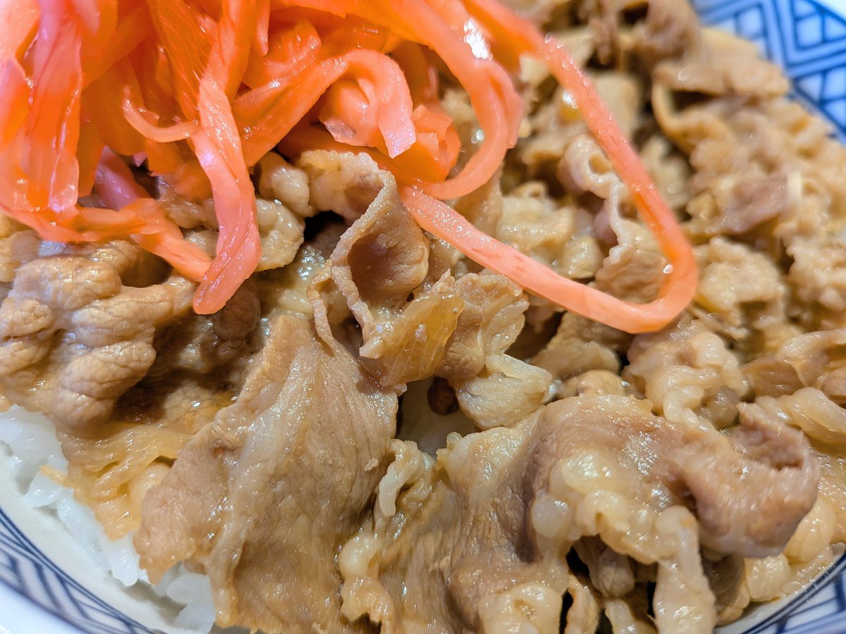 kenzou1013's tweet photo. おつけんぞう😆
麺続きだったので、久しぶりの吉牛🤤 https://t.co/62sERuDoJx