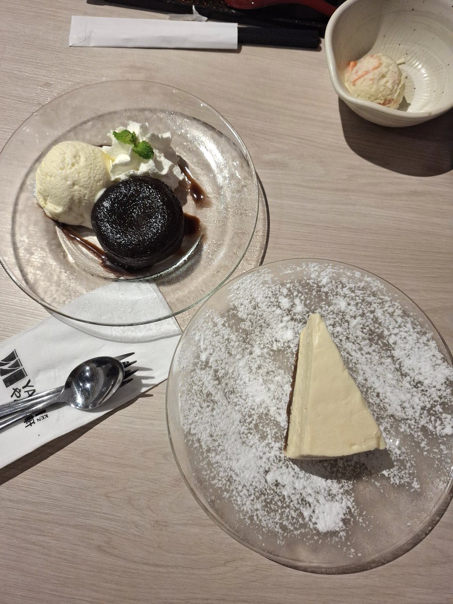 tomhonrada's tweet photo. weekend dinner serves well ♡ https://t.co/9fY8qsGHDl
