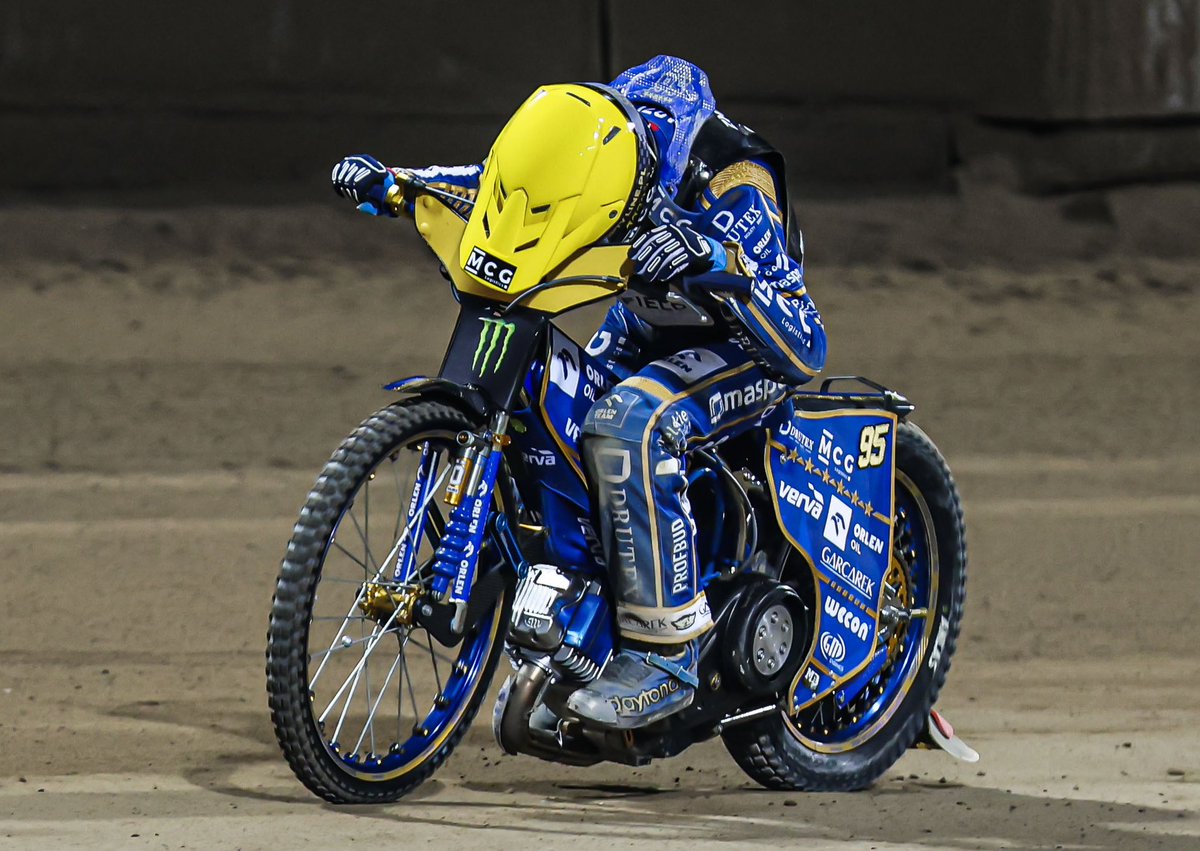 taylanningpix's tweet photo. An incredibly eventful Speedway GP Round 5 in Wroclaw.
Get well soon to Jack Holder & Jason Doyle 🙏
#SGP #WroclawGP https://t.co/5hPzhuhhdq