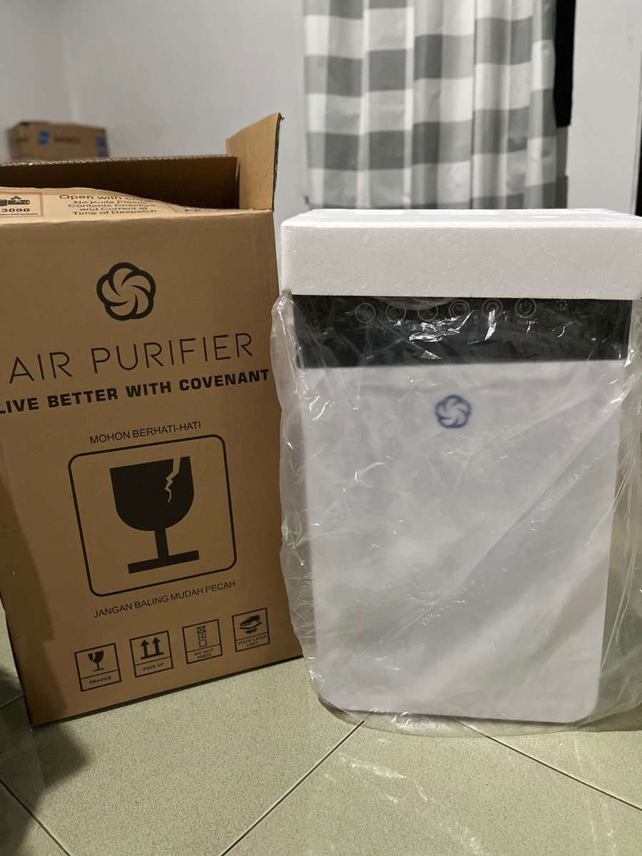 kepdamau's tweet photo. hai guys barang kali ada yang minat Air Purifier AP02 / AP502, blm prnh dipakai baru test drive aja! bundling kandang + litter box + tempat mam kucing + bantal kecil

(yang lain preloved ya, kecuali Air Purifier &amp; kandang kucing) 

Price: Rp. 450k
Lok: Jakarta Pusat
#zonauang https://t.co/1EwXZ4JRwm