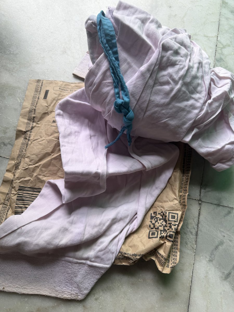 Nehaa_03's tweet photo. @myntra @MyntraSupport I have ordered an ONLY brand top from Myntra, received a stained and dirty salwar instead. Completely shocked. This is unacceptable. Where is the quality check? @MyntraSupport #WrongProductDelivered
#OnlineShopping
#Myntra

1 pic- which i ordered
2&amp;3 pic- which I received https://t.co/bwzztnQrUh