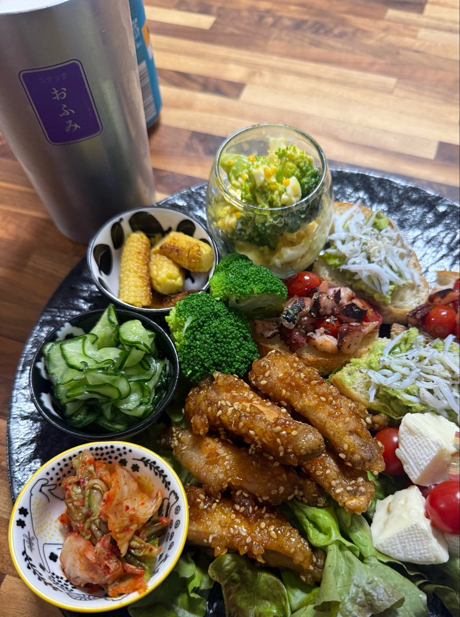 RoseSmily09's tweet photo. 父の日👨パパの為に次女と一緒にご飯作り♪
パパ上機嫌でスナックおふみで晩酌🥃
今年も開催してほしいなーそして行きたいなー
おふみママに愛してるたまに言ってもらってる
報告したいなー😆😆
#二階堂ふみちゃん
#スナックおふみ https://t.co/DxZp59I7zs