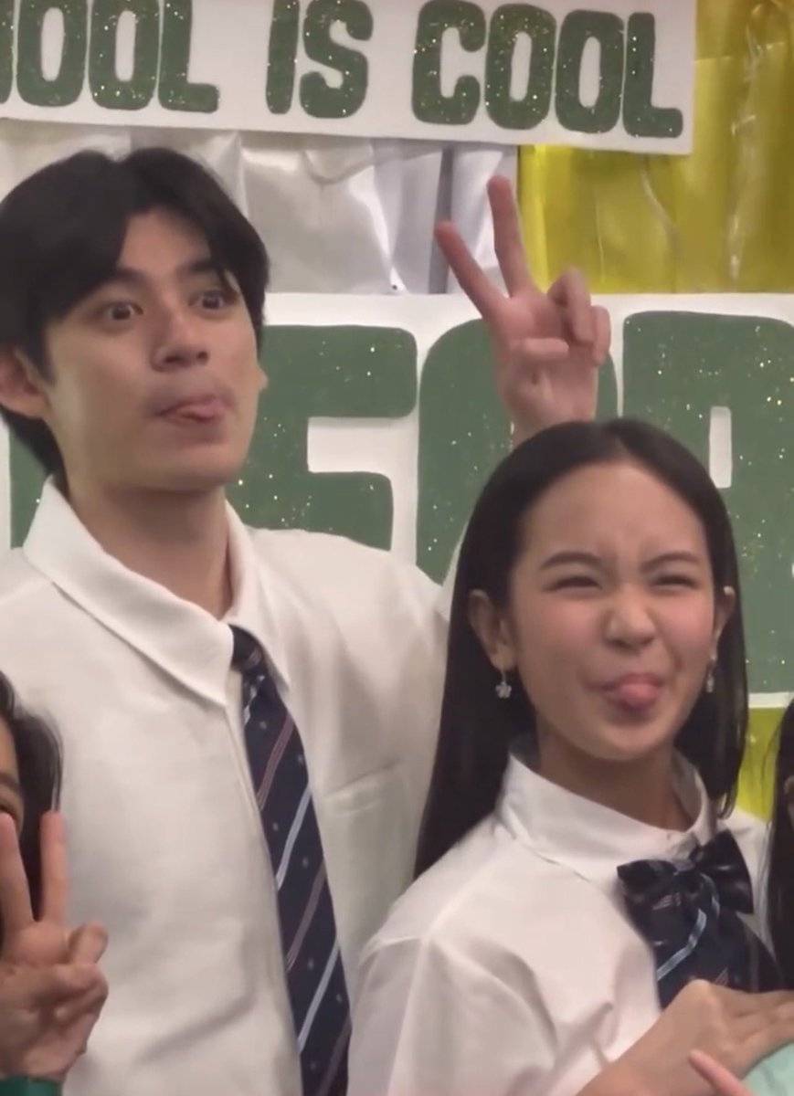 amsob3r's tweet photo. cuties!!! pahabol pics!

CAPFORD CAMPUS MEET UP
#CAPStudentFORDay https://t.co/GtoaSHv9G6