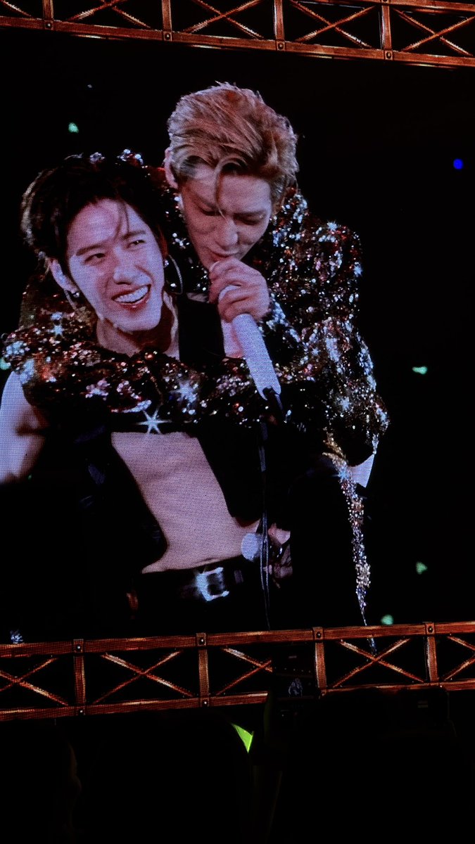 fairiry's tweet photo. Narak makkk ✨❤️🎀 #bambam #PPKritt‌ https://t.co/qT5IkDgvWN
