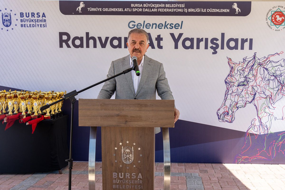 buyukataman's tweet photo. Bursa Büyükşehir Belediyesi ve Türkiye Geleneksel Atlı Spor Dalları Federasyonu iş birliği ile Ürünlü Atlı Spor Kulübünde düzenlenen Rahvan At Yarışlarına katıldık.

Tarihimizin ve kültürel mirasımızın önemli motiflerinden olan Ata sporumuz Rahvan Atçılığının yaşatılmasına katkı sağlayan bu güzel organizasyonda emeği geçenlere teşekkür ediyorum.