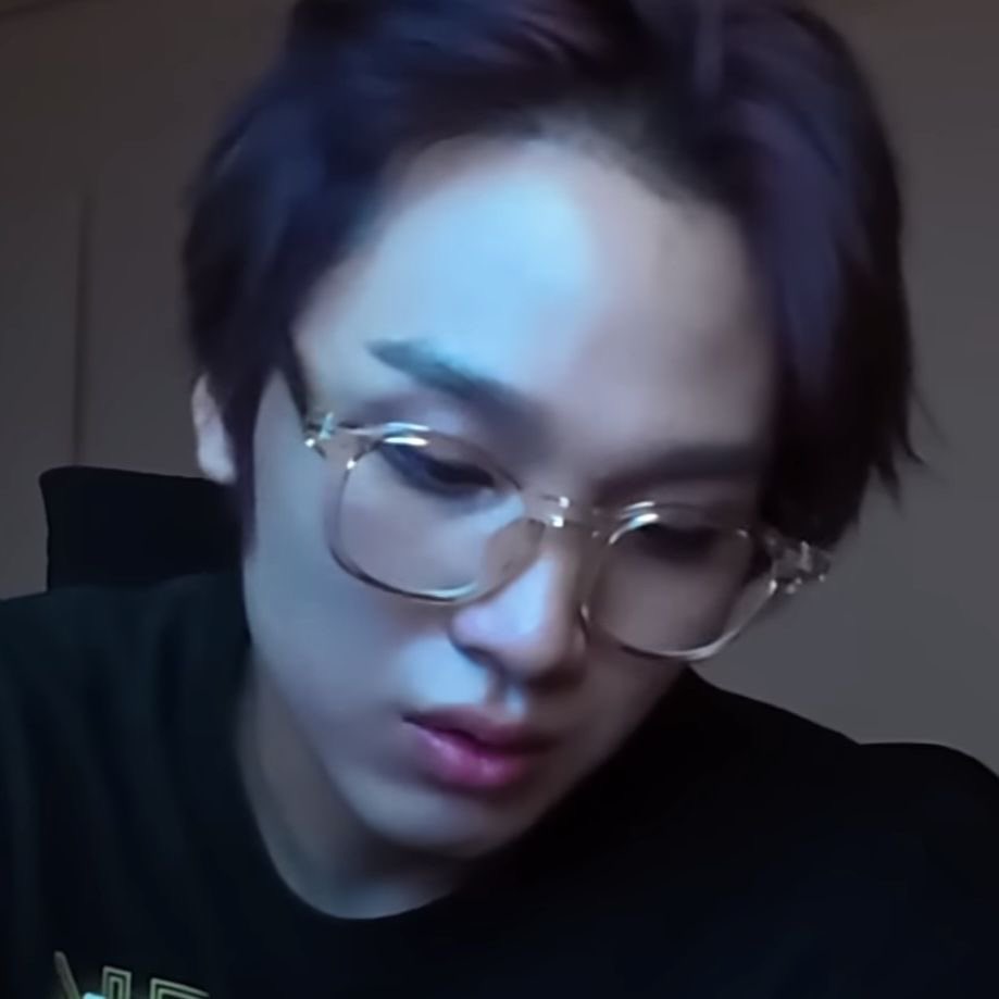 mariorvndra's tweet photo. 🐯: Gimana perutnya dh enakan?
🐻: Udah
🐻: Tapi skrg kepalanya pusing
🐯: Mau dipejetin lagi, ga?
🐻: Engga. Tar aja
🐯: Coba sini—
🐻: Gamau
🐯: Yang—
🐻: Dyy, diem dulu dyy
👶🏻: PAPA!
👶🏻: Papa, wel al yu?
👶🏻: Papa maw tue cotat nda?
🐻: Dyy—
🐯: Apa?
🐻: Tom yum enak keknya
🐯: https://t.co/qSTYqqcgKL