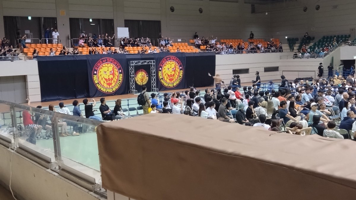 strong0107's tweet photo. #njpw #相模原市総合体育館　#ギオンアリーナ　
今日はここからでした😅 https://t.co/78DcIdRSOQ