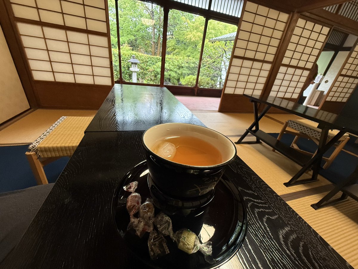kyama2222's tweet photo. 京都に用事があったので圓徳院のラウンジに立ち寄ってみました。 https://t.co/FSydKVA9Jo