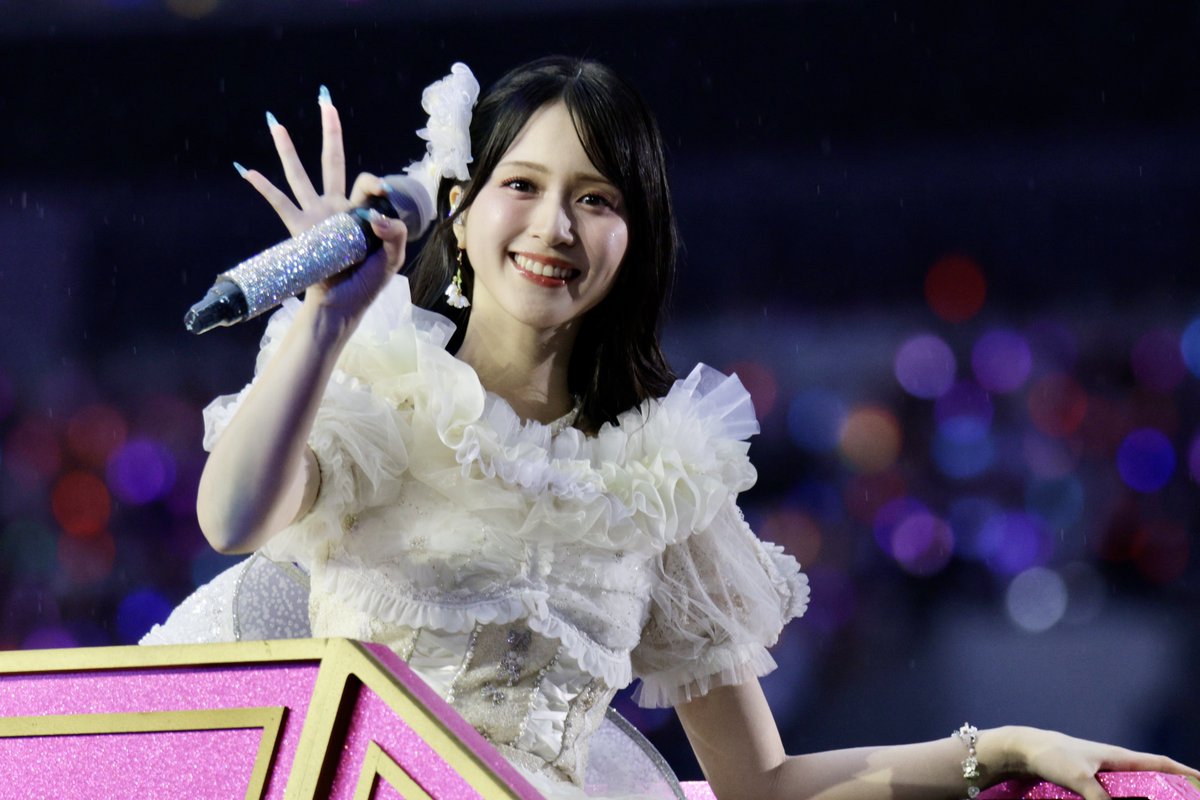 ____KanakoChan's tweet photo. 2026.06.20 国立競技場
＝LOVE STADIUM LIVE「Beyond "KYUN"♡」

🤍佐々木舞香 @sasaki_maika 

#イコラブ国立 #イコラブ_カメコ #佐々木舞香 https://t.co/0B0444UvpL