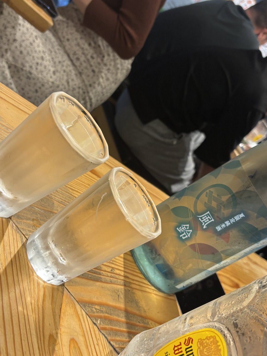 baikin_tink's tweet photo. MLJGメンバーでご飯幸せすぎる https://t.co/AL6jgbITNW