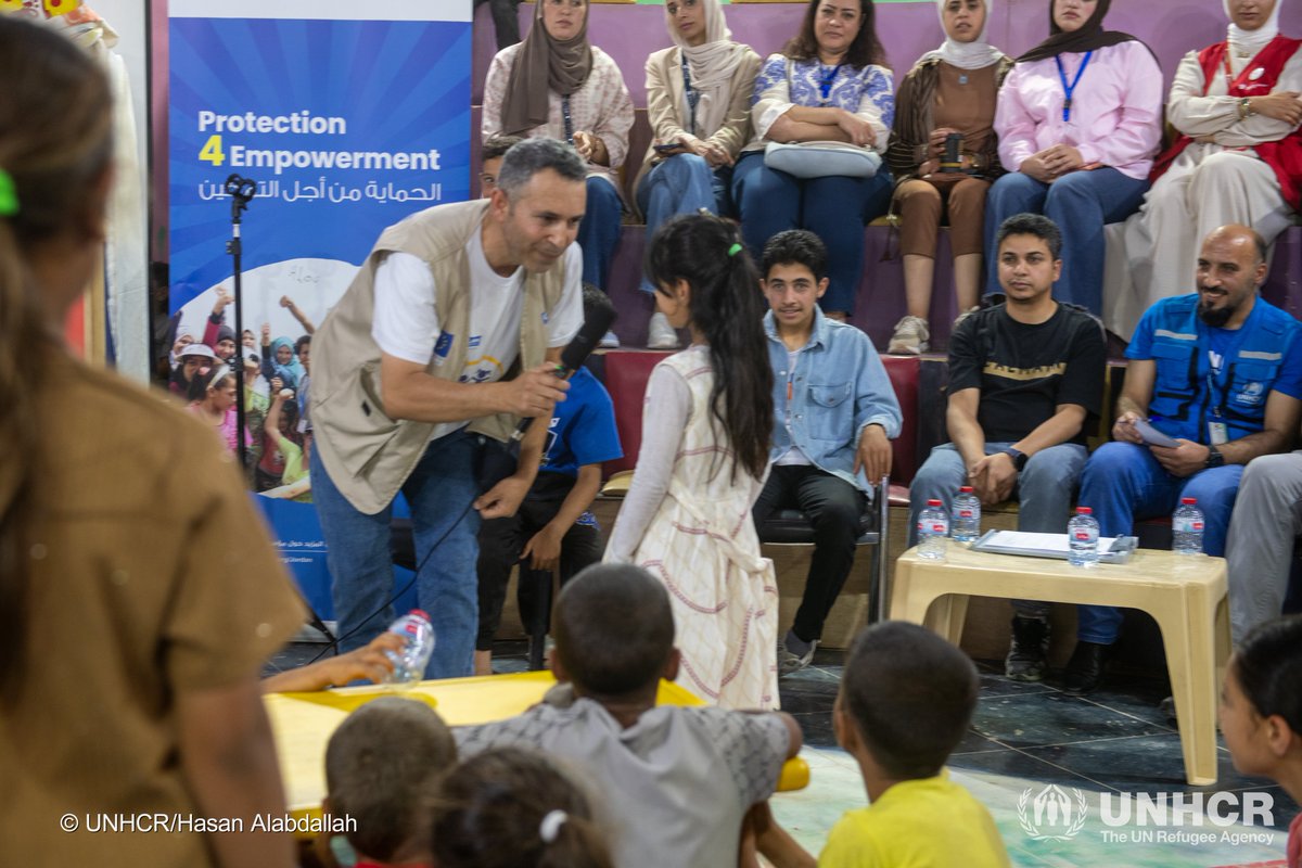 ZaatariCamp's tweet photo. In #AzraqCamp, #WorldRefugeeDay was a moment to celebrate the strength and resilience of refugees and the solidarity of the humanitarian community. Together with SRAD, we renewed our commitment to supporting refugees as they rebuild their lives with dignity and hope. 💙 https://t.co/wYeQsLgNtm