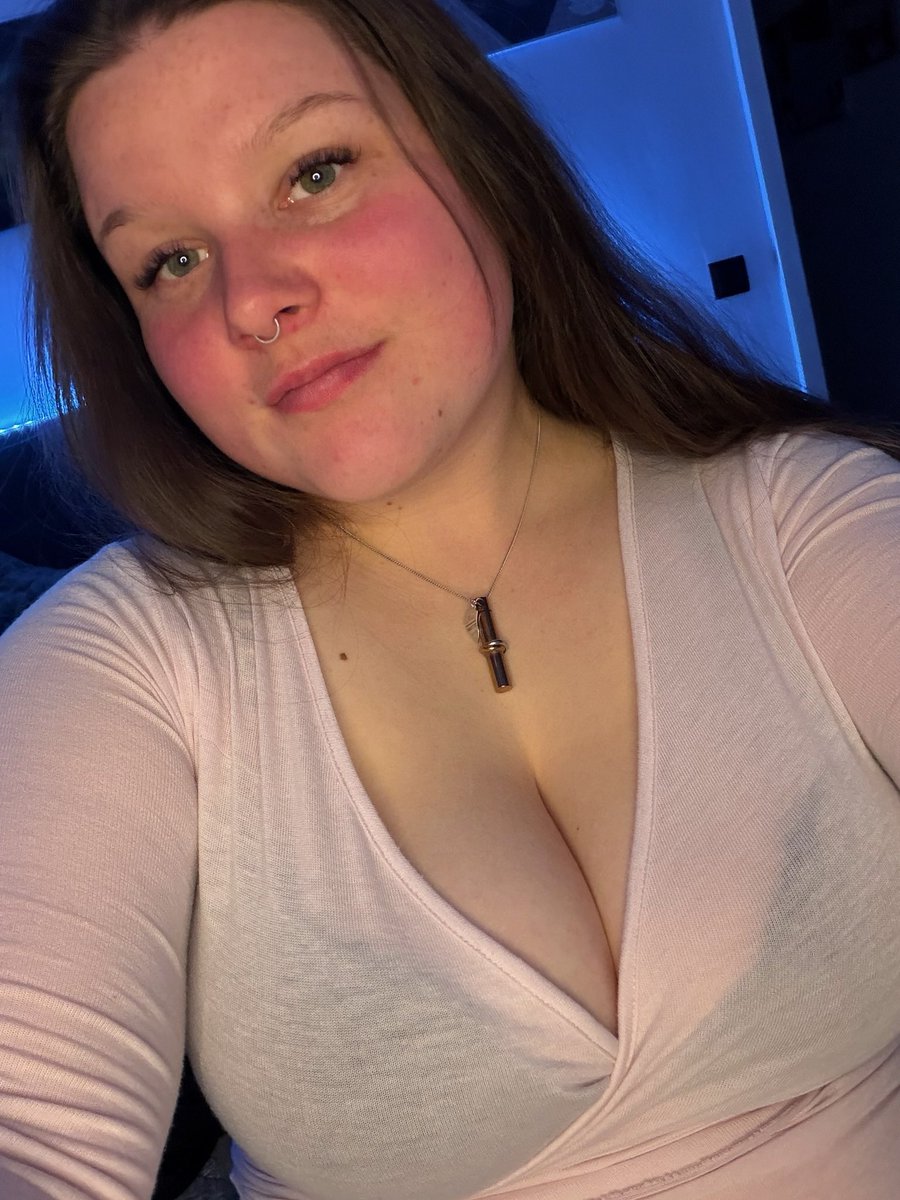maddycutiepiee's tweet photo. Good morning legends 💗 https://t.co/50ZK4tkZML