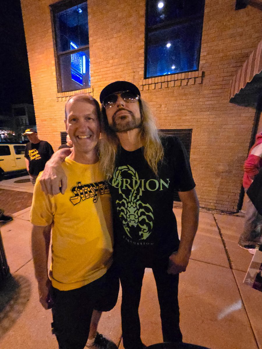 MikeDumas12's tweet photo. Awesome Stryper concert! Meeting the guys after was the Bomb! Sharing the Gospel since the 80's #Jesus #metal https://t.co/CUIkzSH9bn