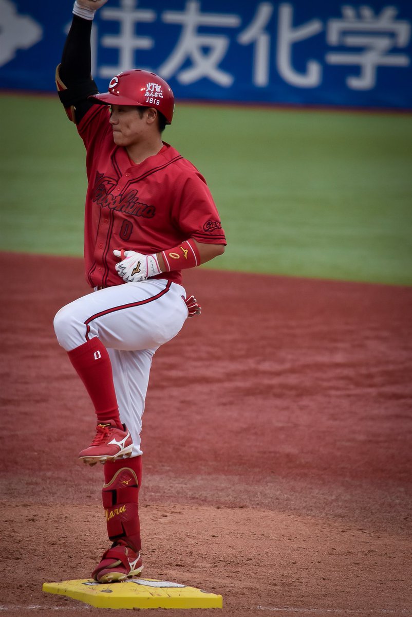 saruninja33's tweet photo. 📸2026.06.21

バースデーヒット打ってマリオポーズのなるる🍄🌟

#carp #勝田成 https://t.co/9XfUsC0pnp