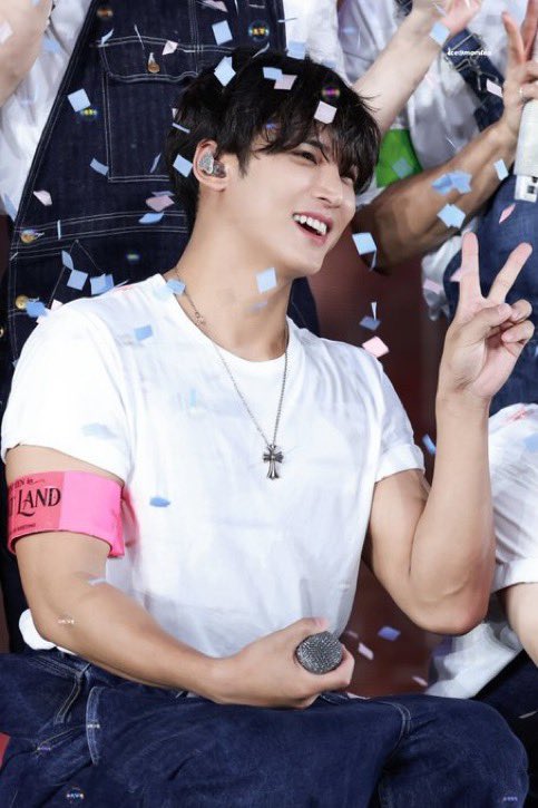 adonis_9k's tweet photo. 여름이니까상큼>< https://t.co/5cjZdzLWRO