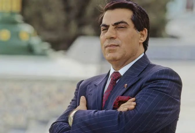 MAA_TRIX's tweet photo. @simomed070 بل من نهار مشى هذا … رغم انه كان طاغية و دكتاتور و لكن كان البلاد غادية مزيان من وراه ولات الفوضى لي وصلات داك بوبريص للحكم. https://t.co/WMrs0LuY6a