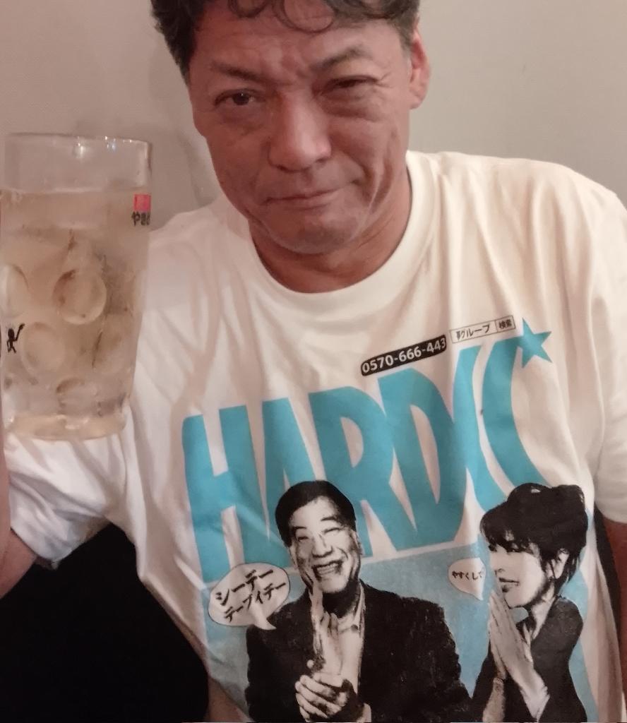chicago0812's tweet photo. 【#獅篭展7】
無事終了ありがとうございました〜
↓
ソフビは自分の製作欲のため続きますが明日から
↓
．誕生日公演
．地元芸人たちを世に出す作業
．ワシがこの世からいなくなった後も残るプロジェクト(近日情報解禁)
↓
…の作業の日々になります
↓
けど今日は飲みます!
ありがとちゃんでした〜 https://t.co/vuhRCYcZqt
