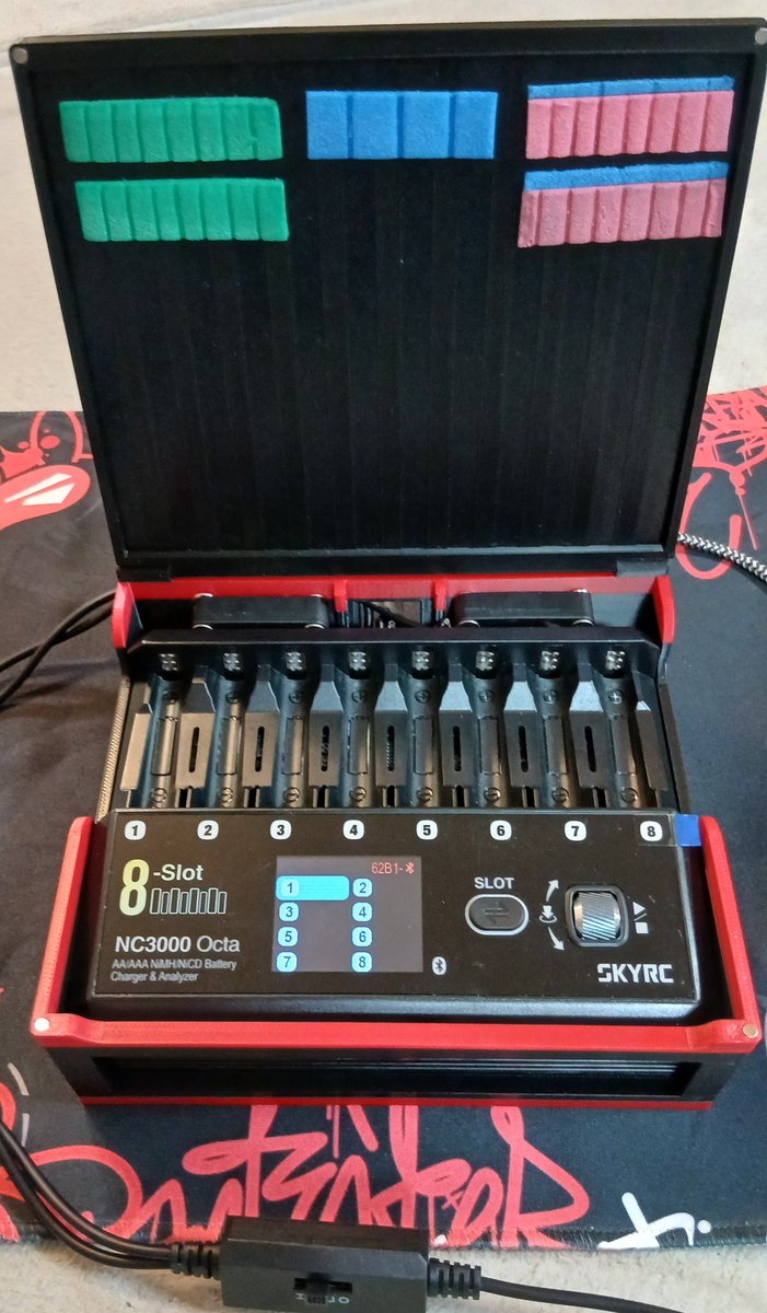 hirohiro0215's tweet photo. 新しい便利アイテム作って貰いました🤟
充電器の保護にもなるし、熱気も逃がせるし、ブレーキ貼れるし、至れり尽くせり✨😁
ありがとうございます😆
@gattsufactory https://t.co/UGsfWwtgEW