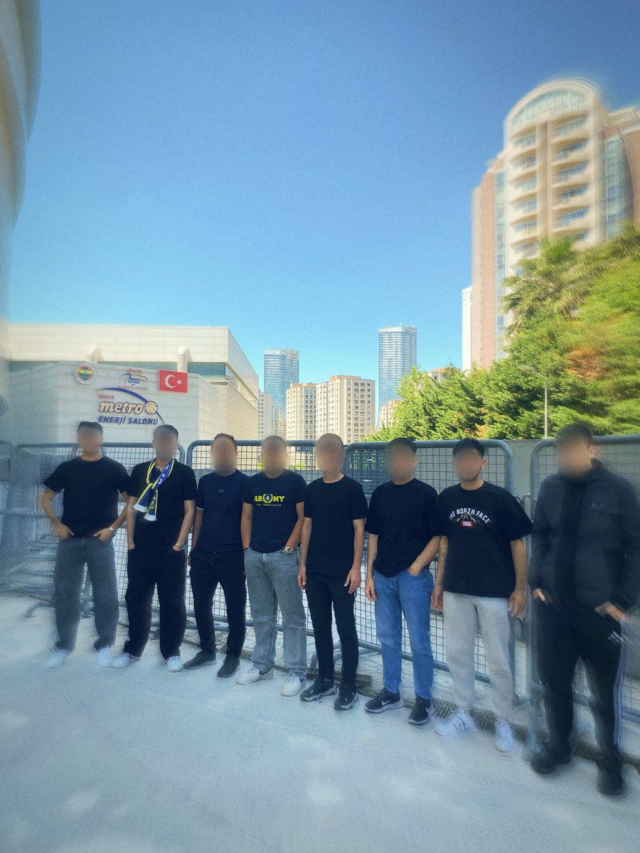 ArmyOffenders's tweet photo. BİZE HABABAM DERLER

@ metro enerji
21.06.26 https://t.co/tuWzsg9ZMy