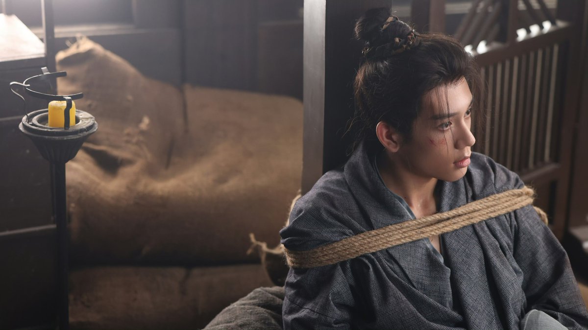 muranfile's tweet photo. 260621 | Lin Muran Assistant Weibo update (3/3)

Looking back at Jianghu newbie Han Mingxi; still a little green at first, but growing with every step. 🥷🏻

#LinMuran #林沐然 #TheFirstJasmine #莫离 https://t.co/qFkVHH6CRw