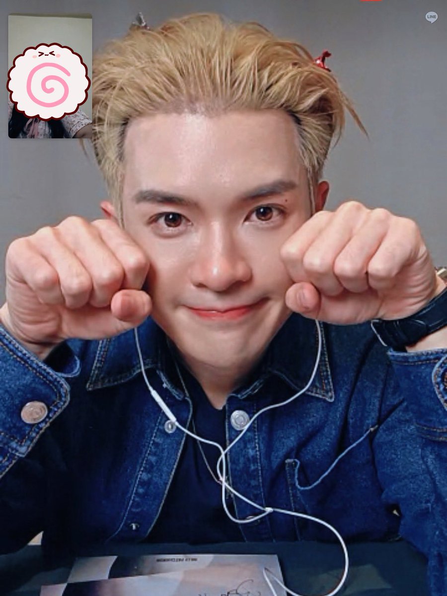 NamFonIsMe's tweet photo. ดีใจในทุกครั้งที่ได้คุยกัน
หลังจากชมหล่อเสร็จ แต่มัมมี่ก็ยังรักโหมดบิงยี่เสมอ 🤏🏻🤍✨

MISSING ACES BILLY CONCERT
#MissingAcesBillyConcert 
#BILLY32thBirthday
#bbil1ypn #star1ight https://t.co/JMBiBElVbp
