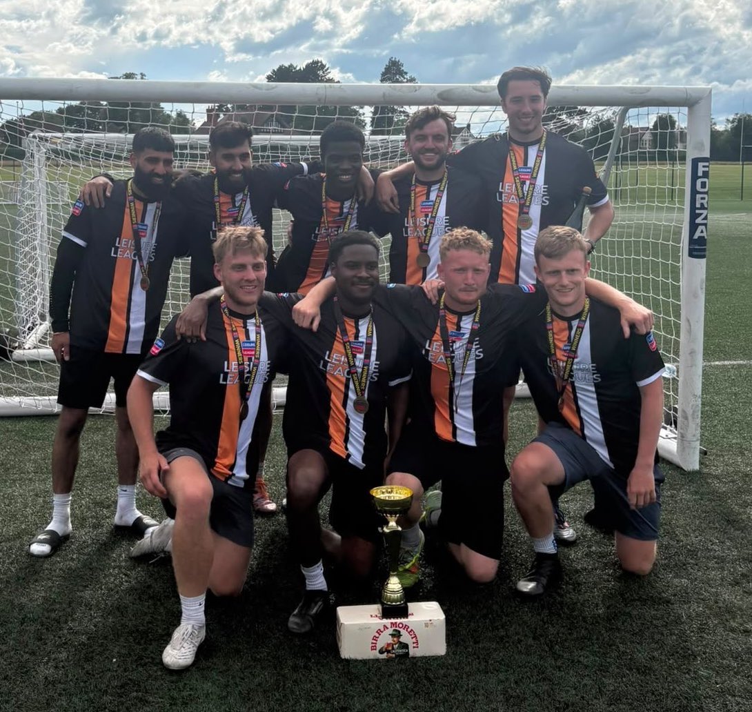 AlbrightonAFC's tweet photo. 🏆 Tournament Winners 🏆

A brilliant day from the lads to come away as 6-a-side tournament champions.

Massive credit to Mitch, Jake, Don, Jas, Matt, Aaron, Adam, Asante, Rigby and Amrit … everyone played their part and put in a shift from start to finish.

Trophy secured. 🏆 https://t.co/dUn61gYirG