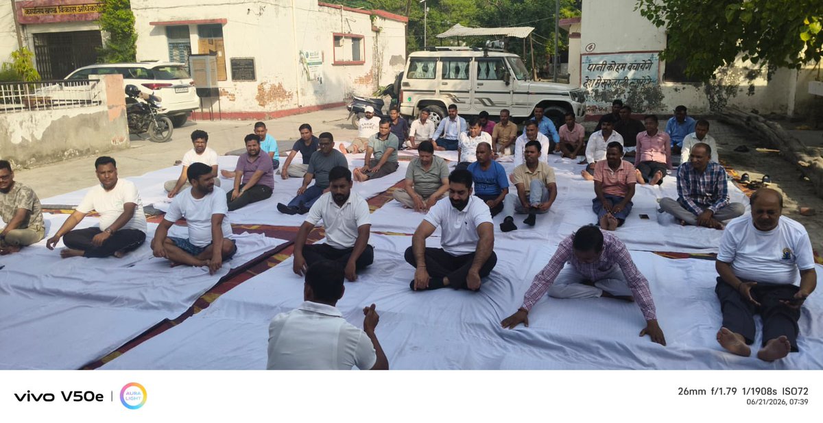 CdoBareilly's tweet photo. #InternationalYogaDay https://t.co/5elHsLbyyZ