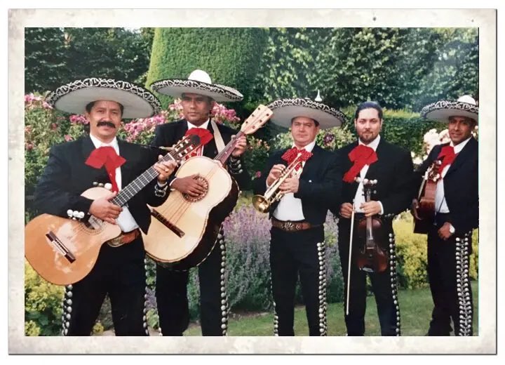 JRodOtten11's tweet photo. Happy #FathersDay to all the dads. None of these guys are my dad but this is what I imagine he looks like. https://t.co/Q1VkJuFGm2