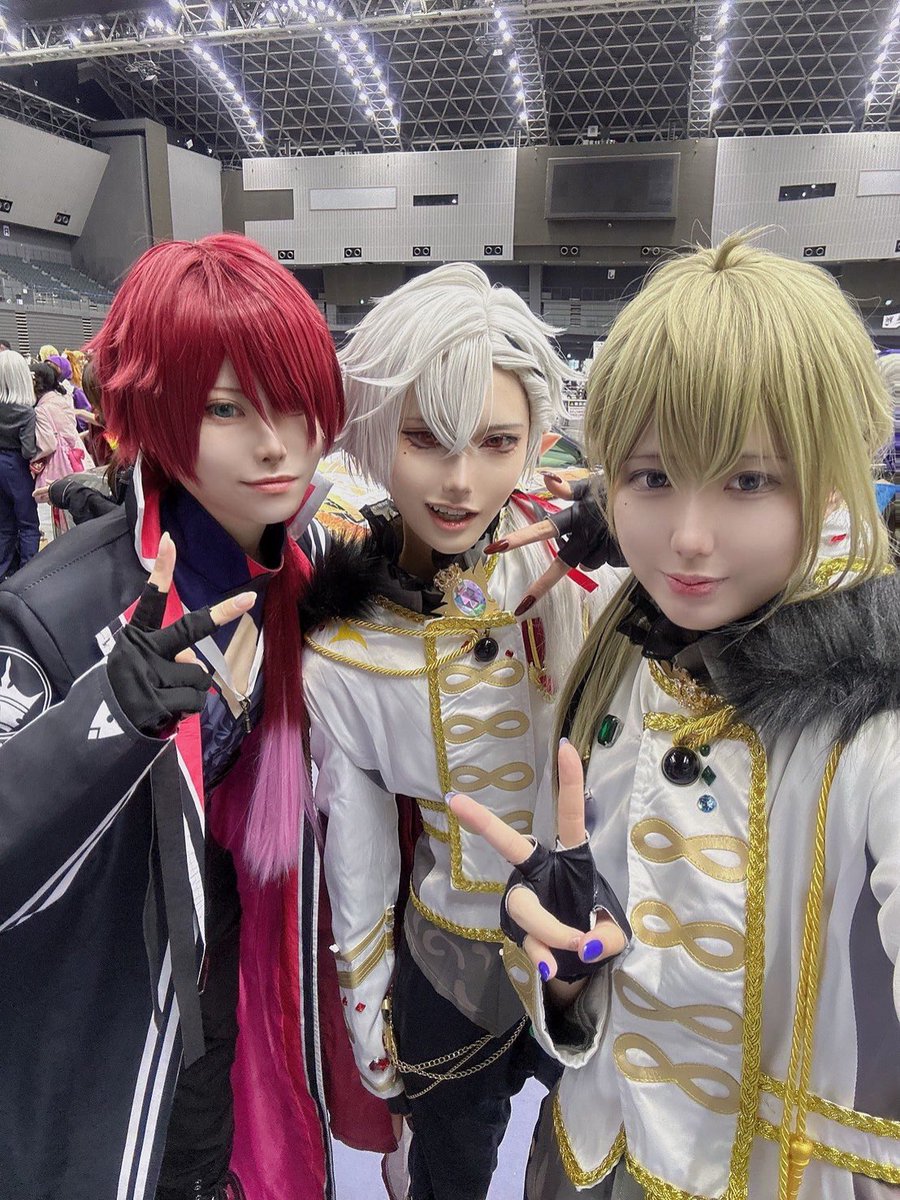me_mi_o0's tweet photo. cos

遅めの離脱ー！
🎲で売り子お手伝いしてました‼️
メロに挟まれて幸せすぎた😇

会いに来てくれた方ありがとうございます🥺🫶🏻🫶🏻

#CC福岡64 https://t.co/Dqnd0KchCl