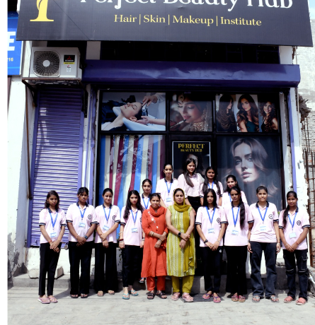 no1computer's tweet photo. 🌸 BEAUTY HUB &amp; INSTITUTE 🌸
An E-MAX Education Branch | Jind, Haryana

✨ Transform Your Passion into a Successful Career! ✨

Learn from industry experts and become a certified beauty professional with our advanced training programs.

📞 Enroll Now! https://t.co/FSgt2QTjiG